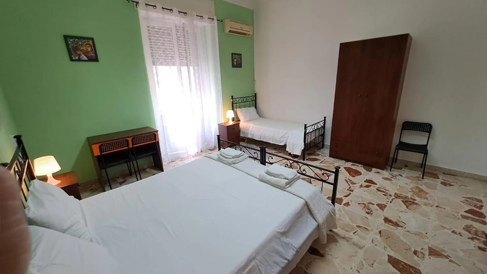Guest house B&B Domus Pina Catania Italy